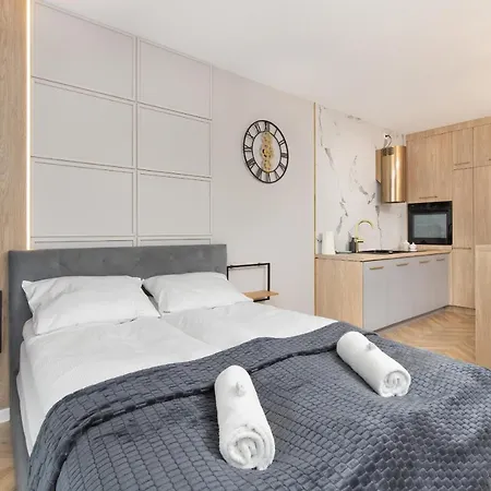 Apartment Starowiejska Letnica By Renters Gdansk