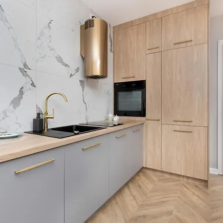 Apartment Starowiejska Letnica By Renters *