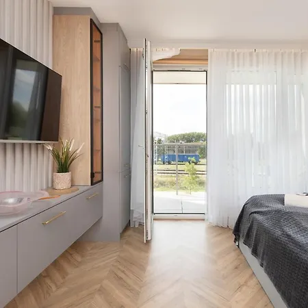 Starowiejska Letnica By Renters Apartment