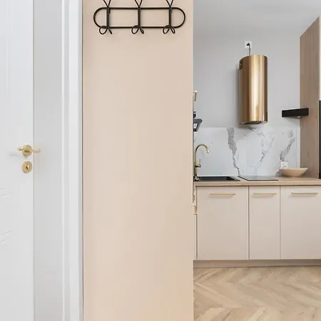 Starowiejska Letnica By Renters Gdansk